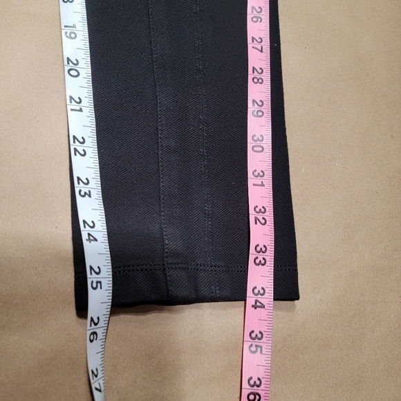 BCBGMaxAzria Size M Washed Black Stretch Leggings / Pants - Picture 11 of 15